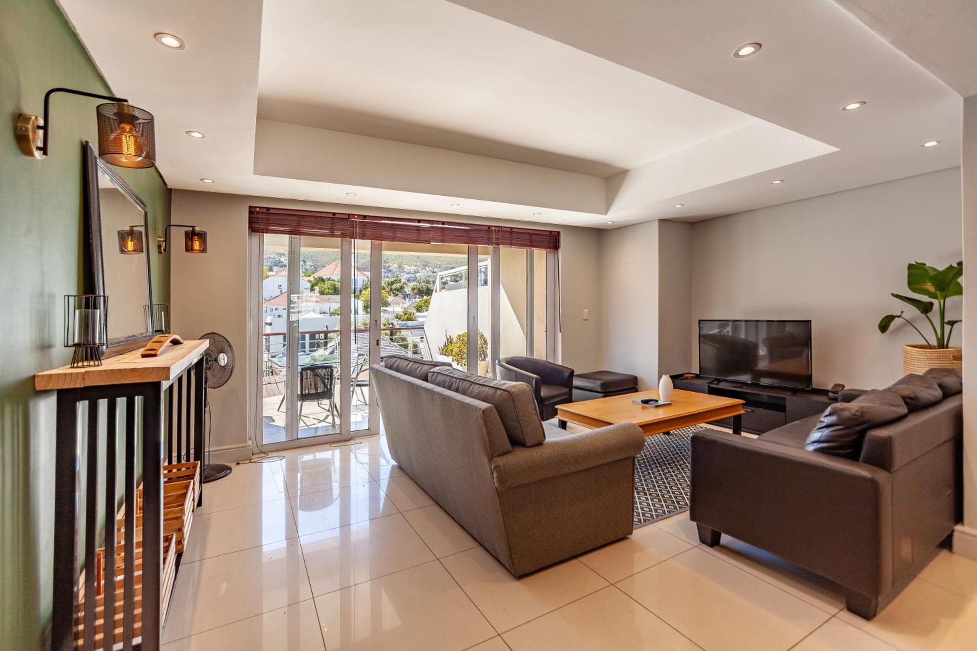 115 On Kloof Apartment